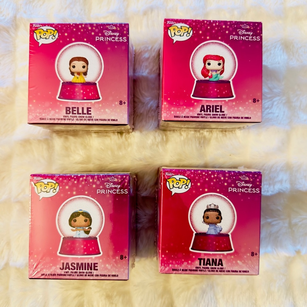Funko Pop! Disney Princess Figure Snowglobe